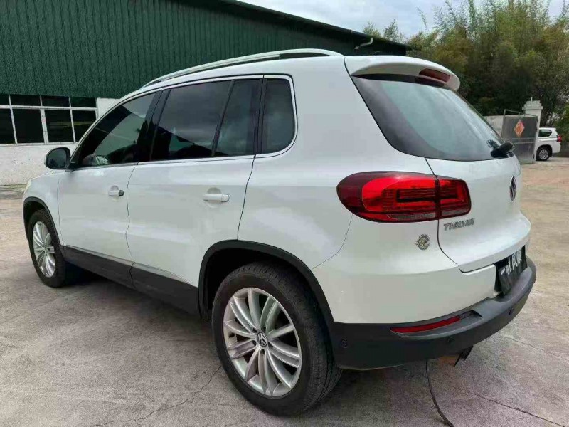 汕头16年大众途观8