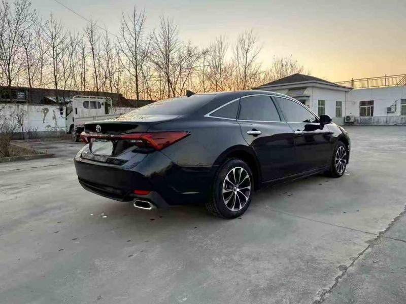 徐州21年丰田亚洲龙4