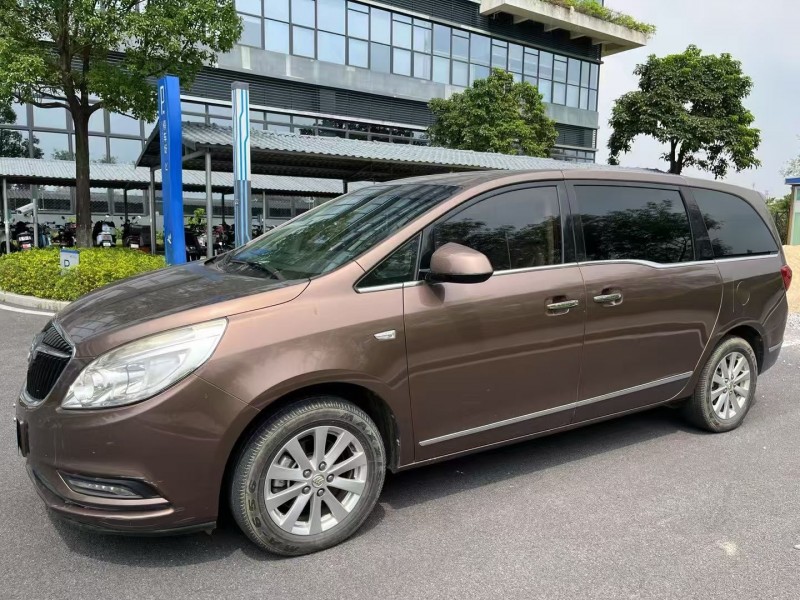 东莞19年别克GL83