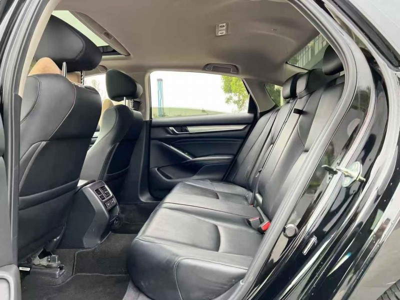 东莞23年本田雅阁5