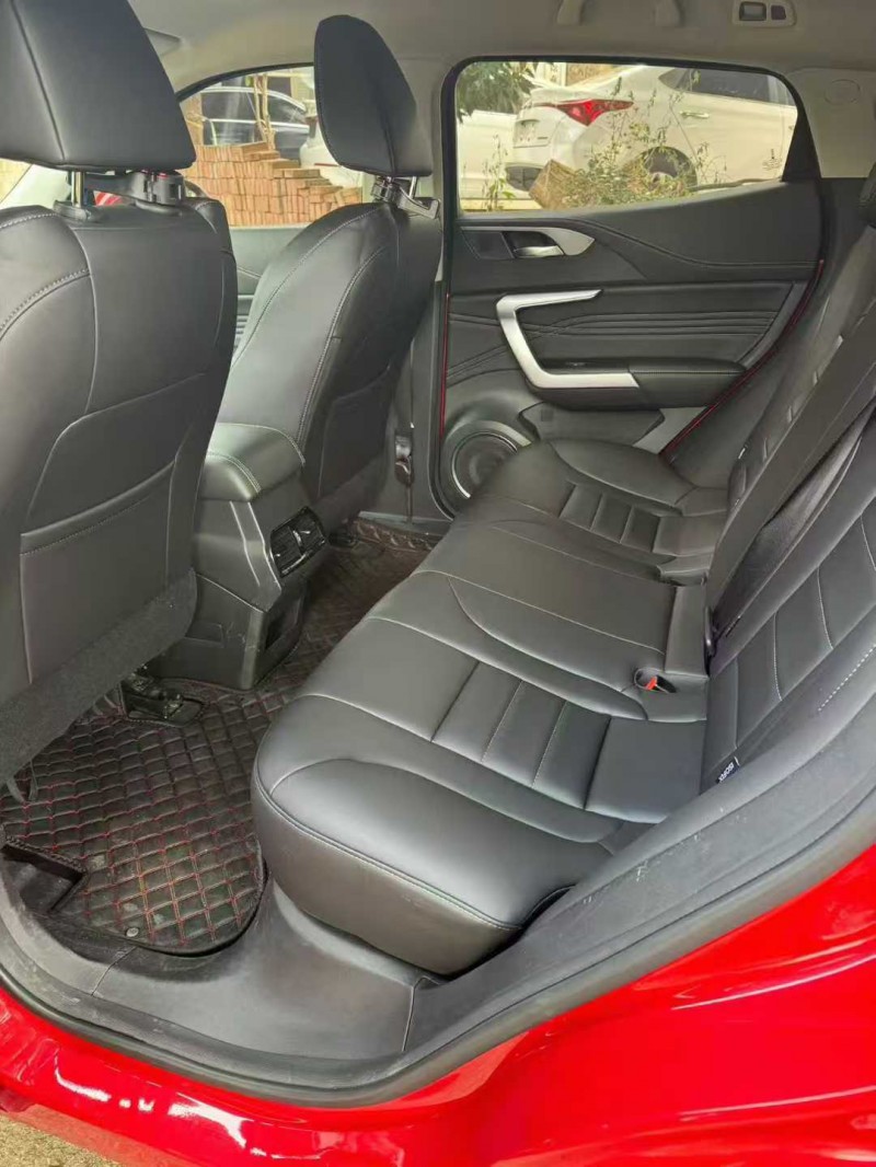 萍乡20年长城汽车WEY8