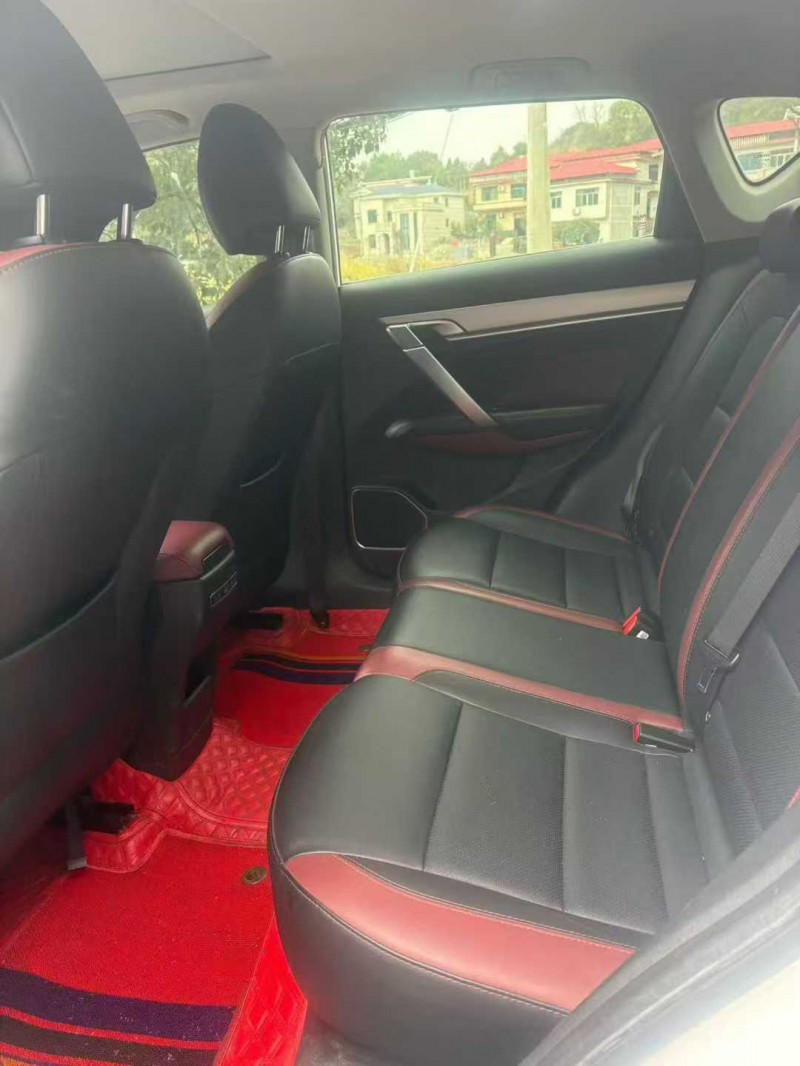 萍乡21年吉利缤越9