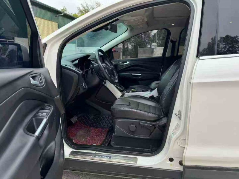 珠海16年福特翼虎5