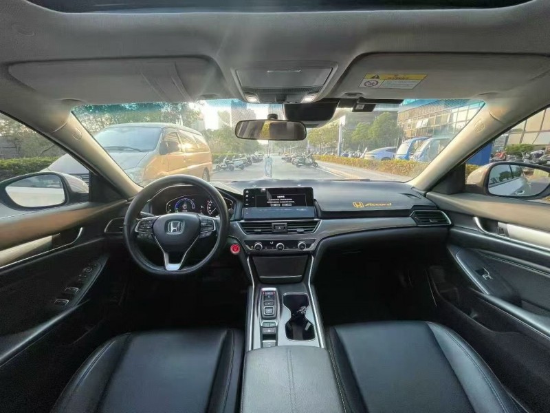 东莞23年本田雅阁4