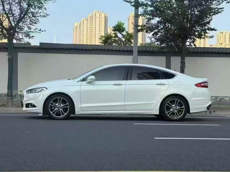 郑州15年福特蒙迪欧7