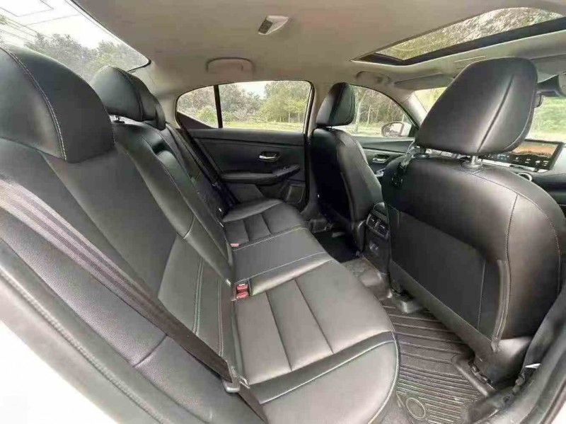 湛江24年日产轩逸7