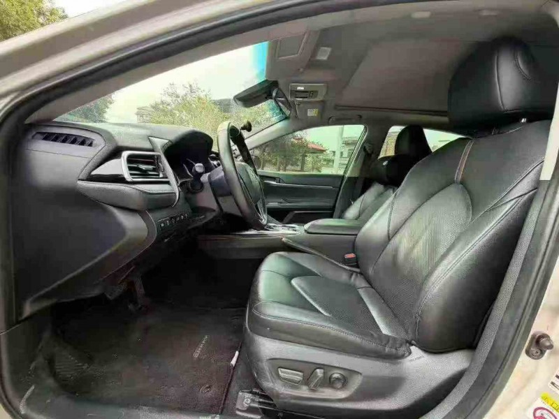 汕头18年丰田凯美瑞4