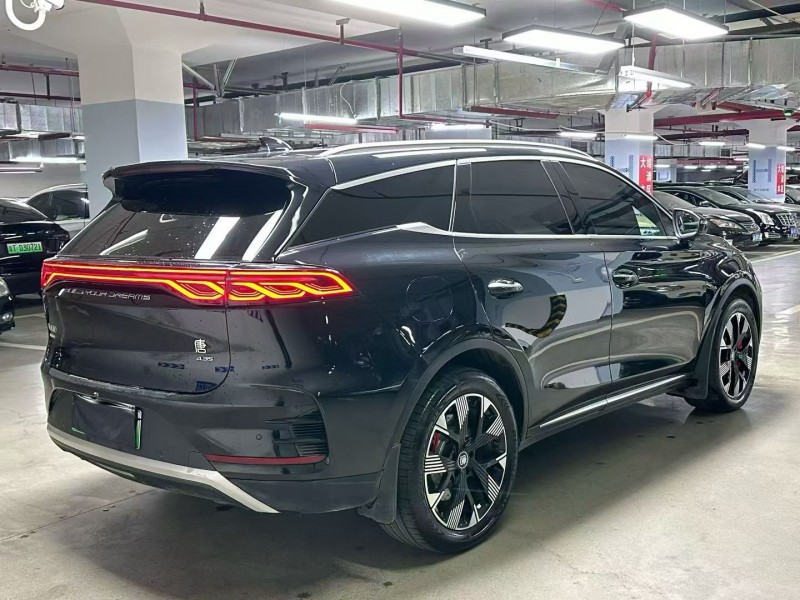 成都24年比亚迪唐8