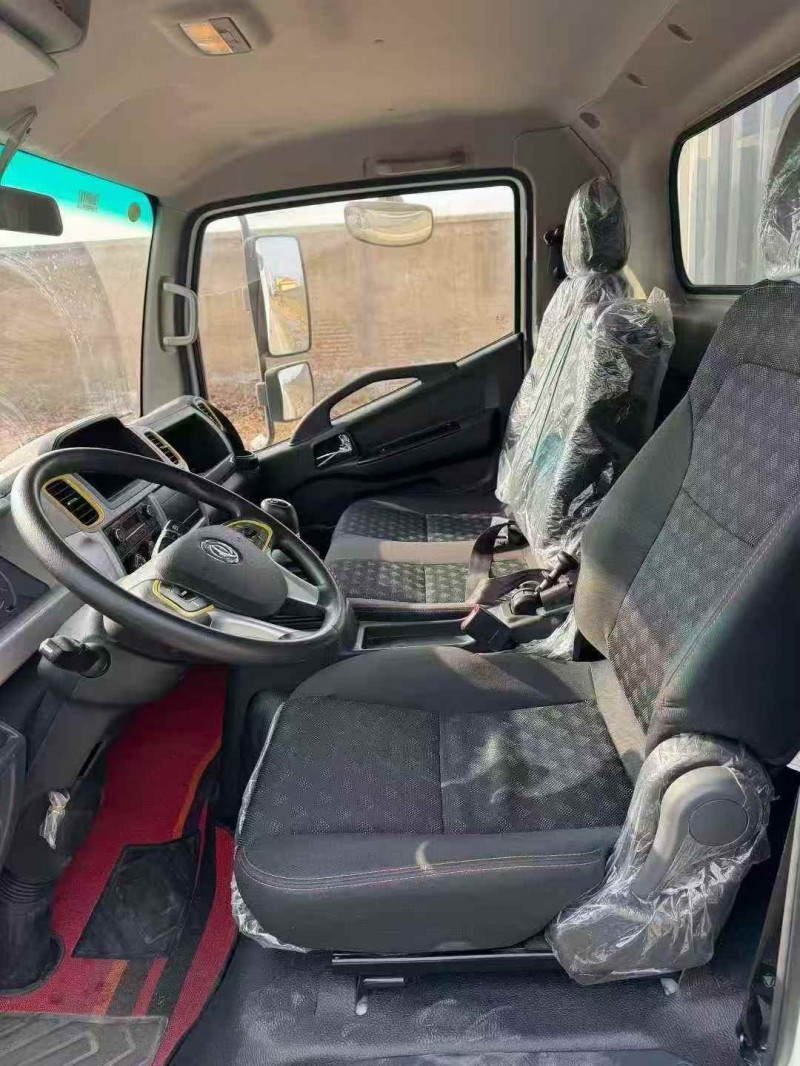 承德25年东风多利卡6