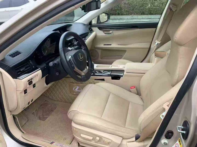 汕头15年雷克萨斯ES6