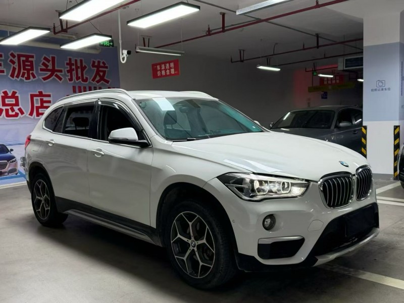 成都17年宝马X12