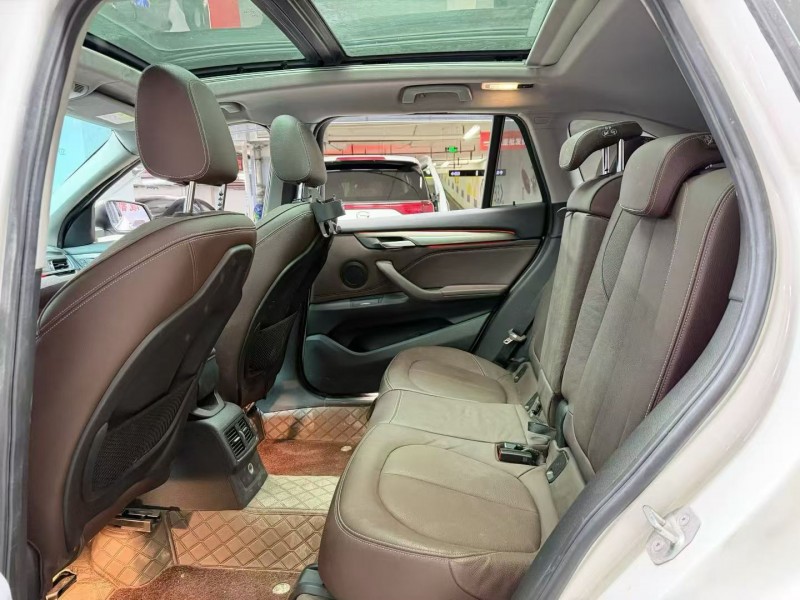 成都17年宝马X15