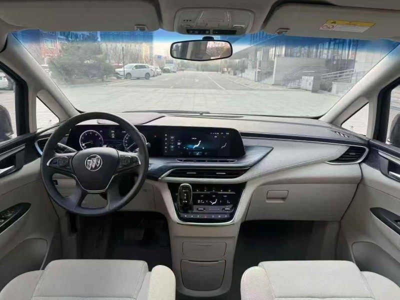 济南22年别克GL85