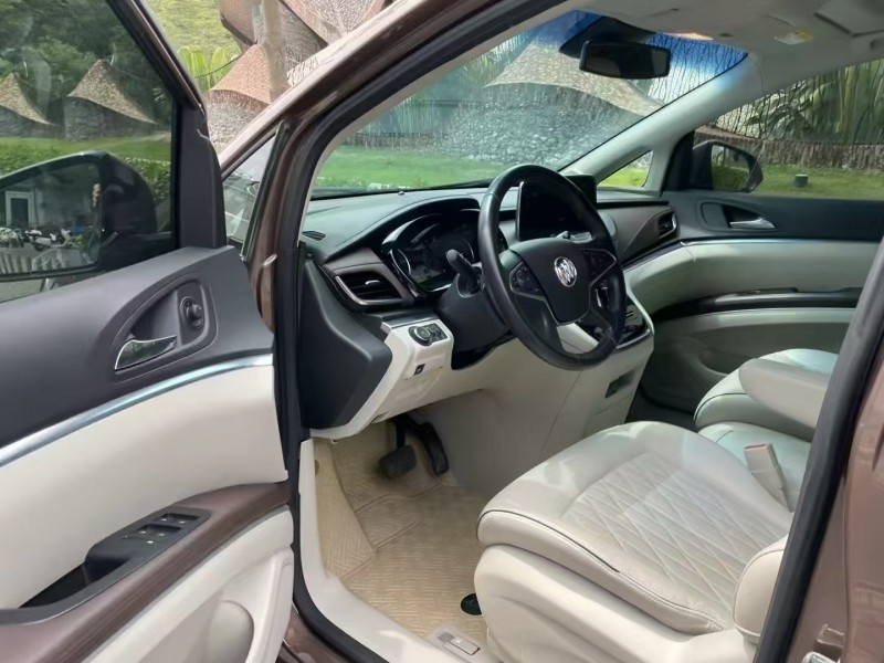 深圳22年别克GL85