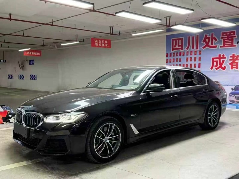 成都22年宝马5系4
