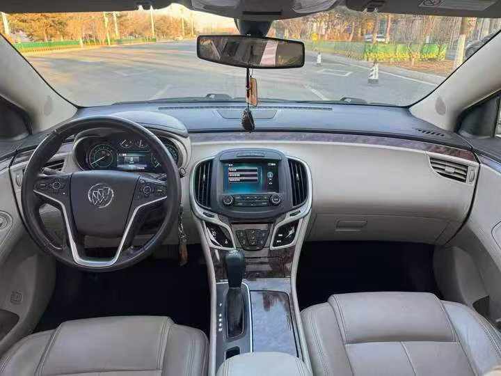 保定15年别克君越4