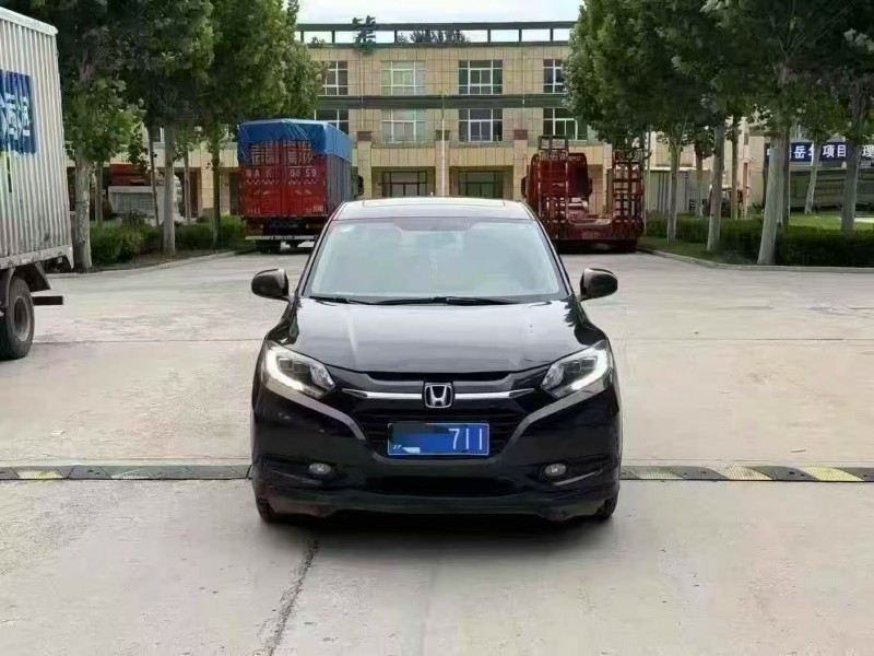 聊城17年本田缤智1