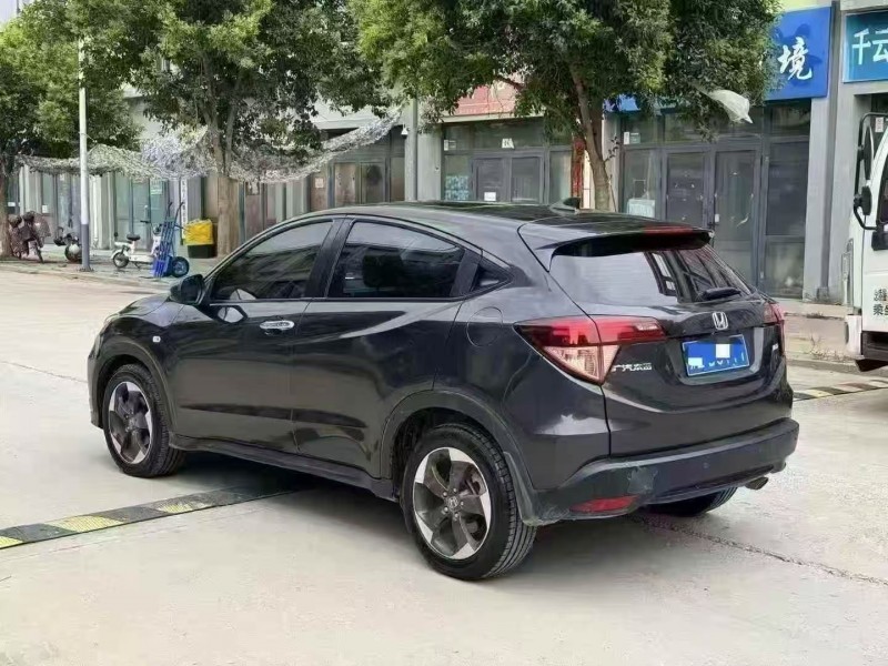 聊城17年本田缤智8