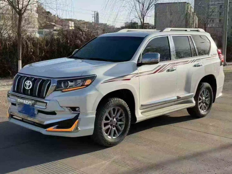 赤峰20年丰田普拉多3