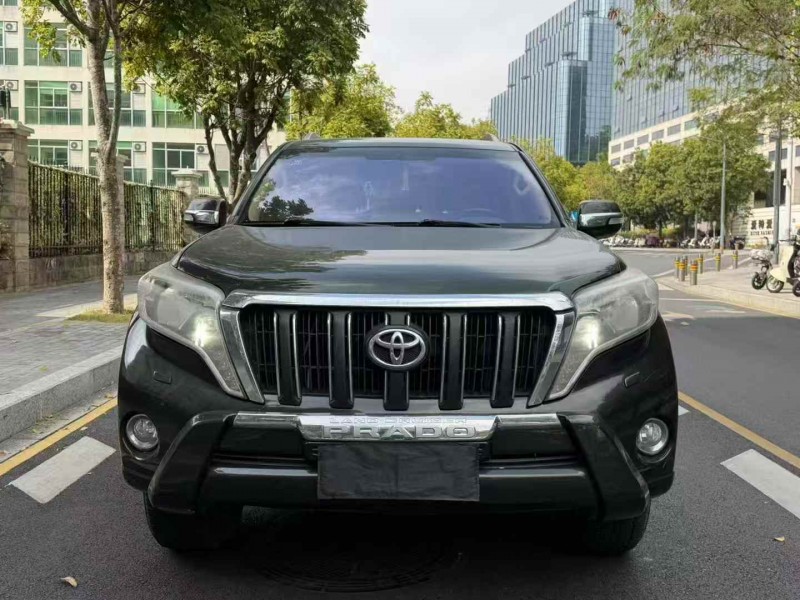 广州15年丰田普拉多1