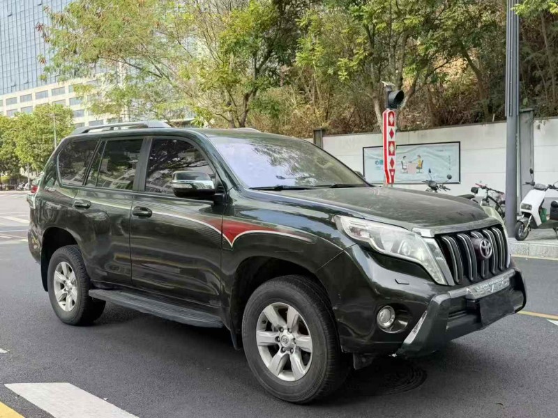 广州15年丰田普拉多2