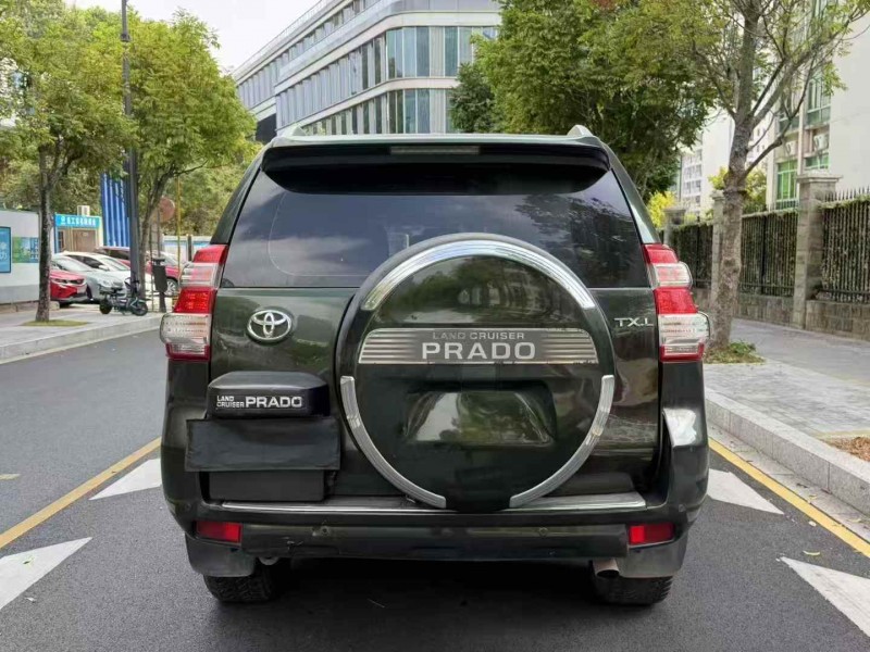 广州15年丰田普拉多9