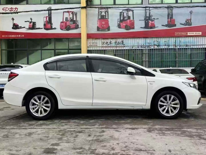 广州15年本田思域8