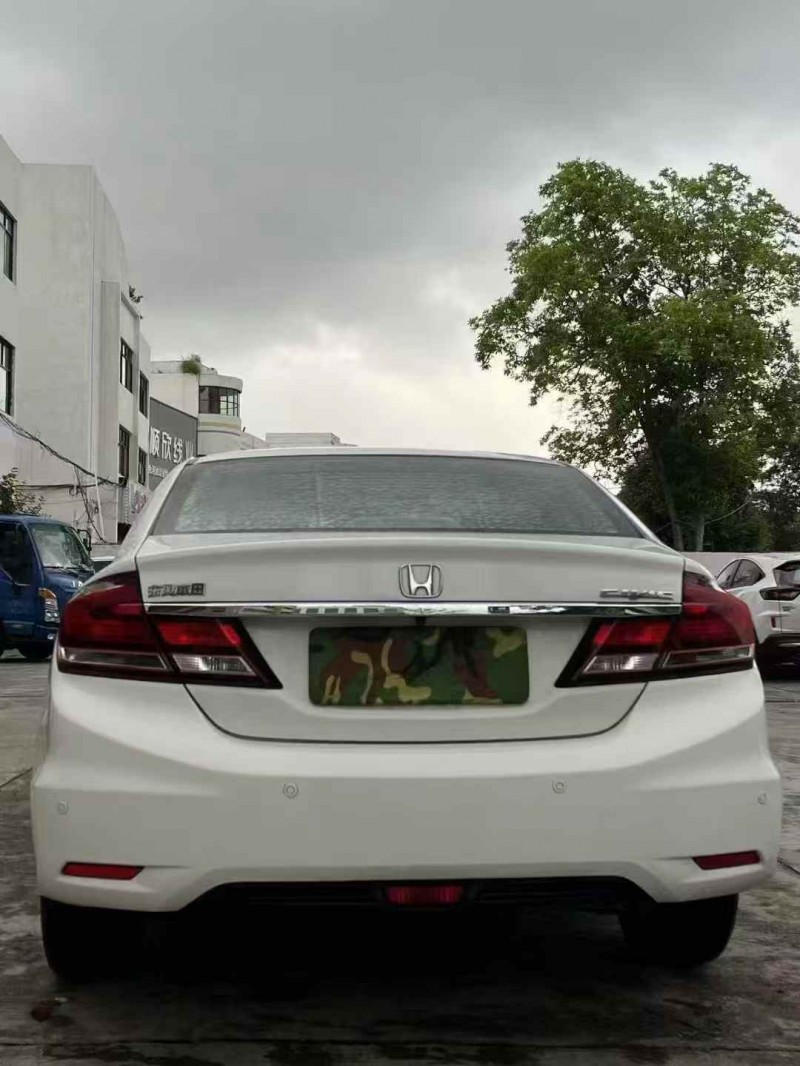 广州15年本田思域9