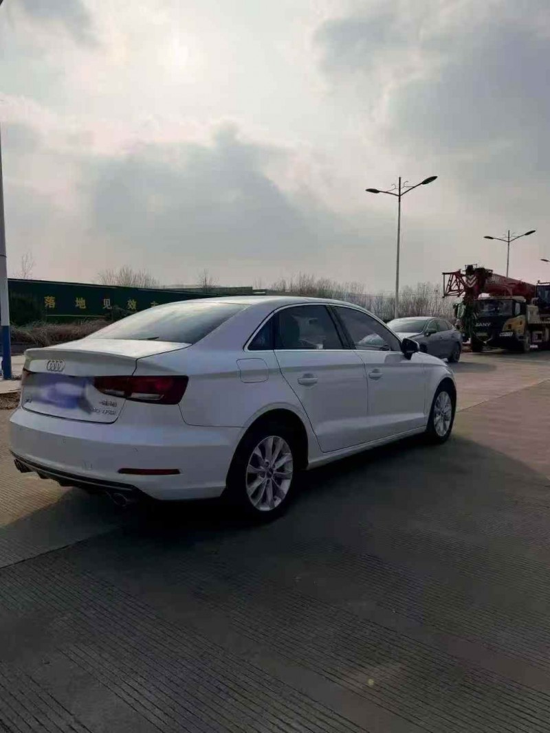 广州16年奥迪A38