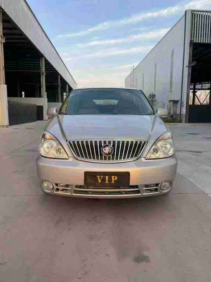 徐州13年别克GL81