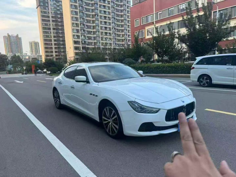 东营16年玛莎拉蒂Ghibli3