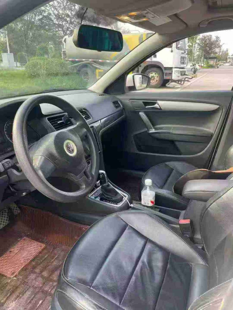 徐州14年大众朗行8