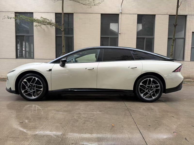 佛山25年小鹏汽车p74