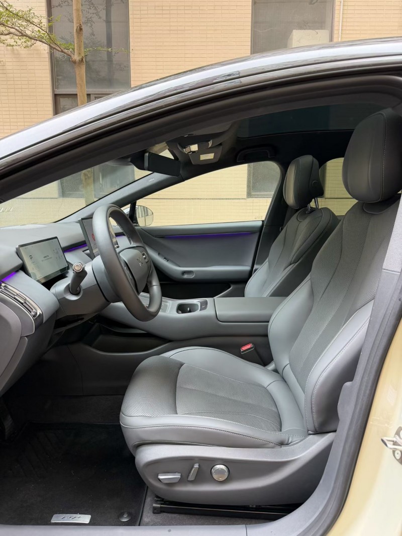 佛山25年小鹏汽车p76