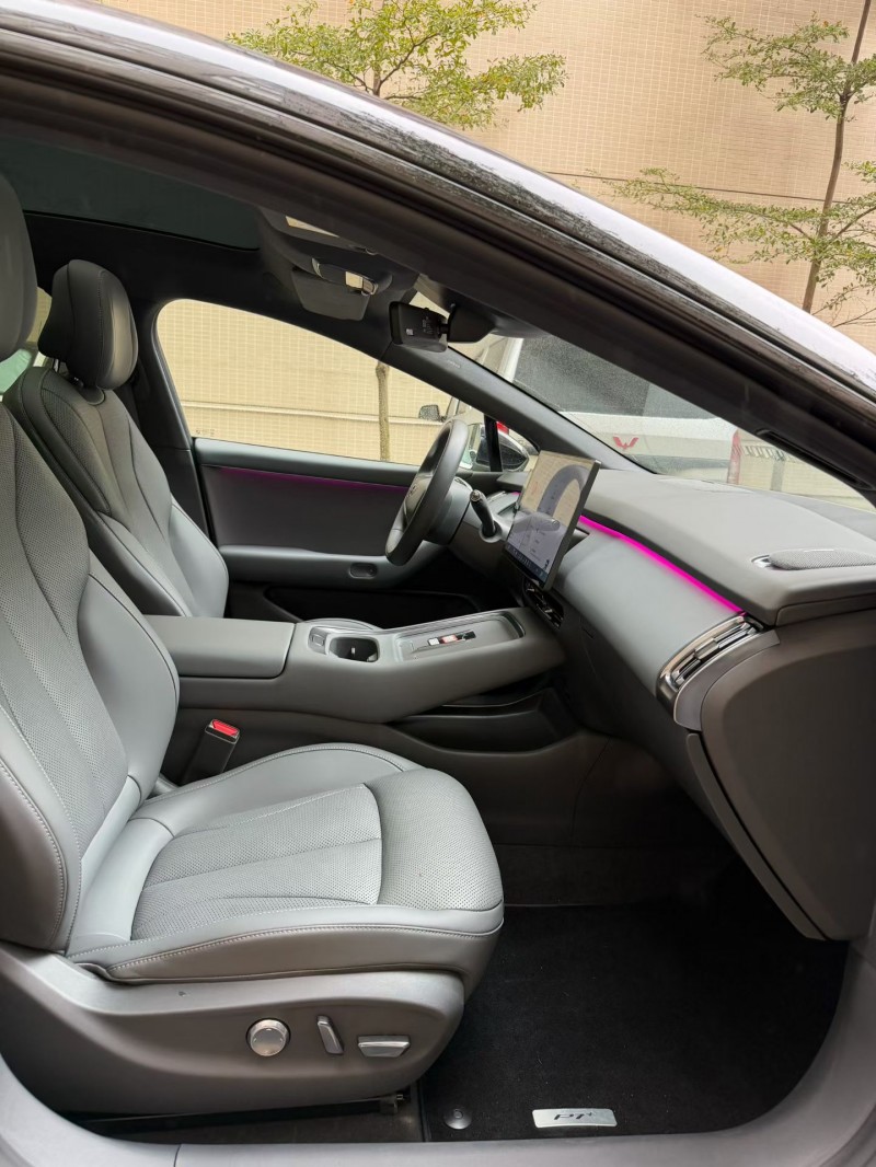 佛山25年小鹏汽车p77