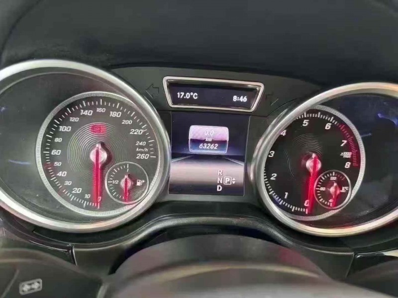 铜陵17年奔驰GLS3