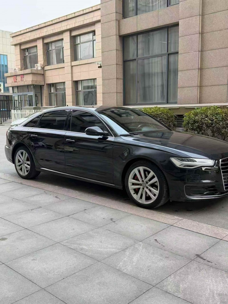 济宁17年奥迪A6L2