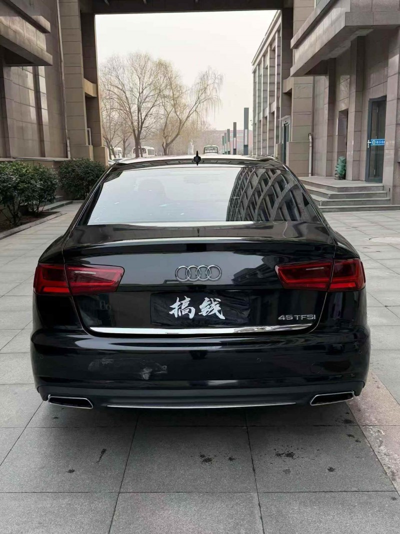 济宁17年奥迪A6L9