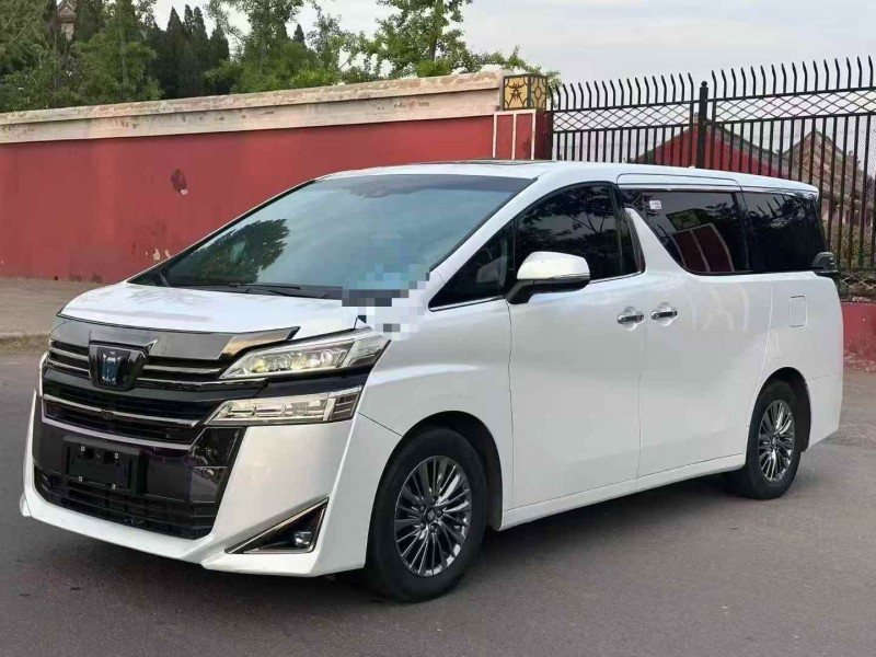 郑州23年丰田威尔法2