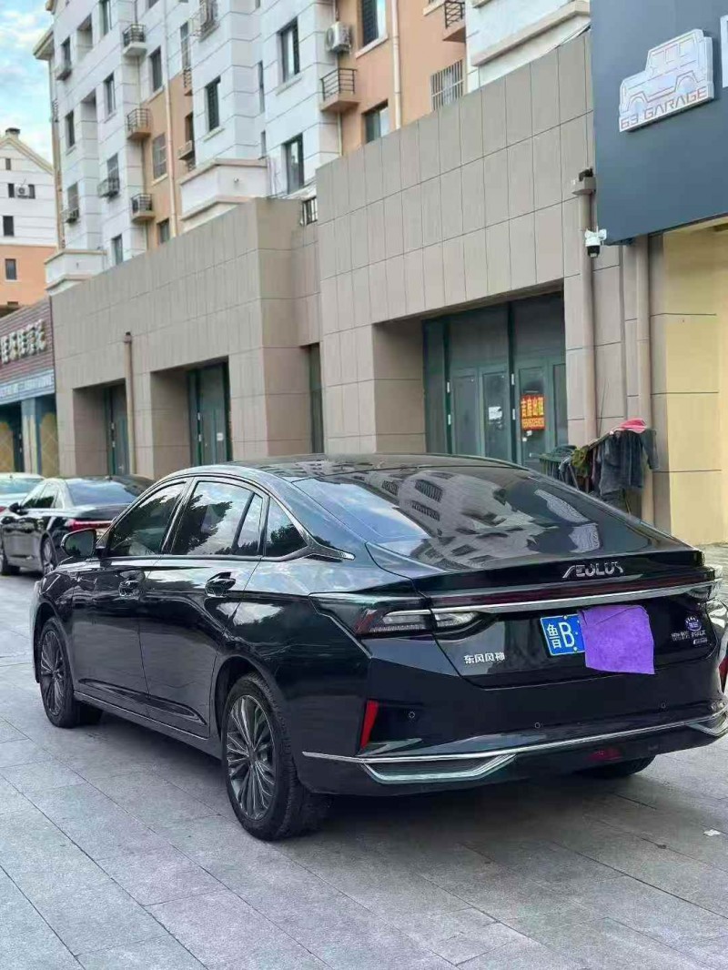 济宁23年东风奕炫7