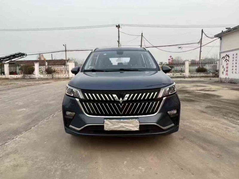 徐州23年五菱汽车佳辰1