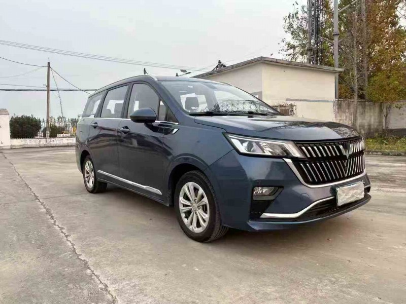 徐州23年五菱汽车佳辰3