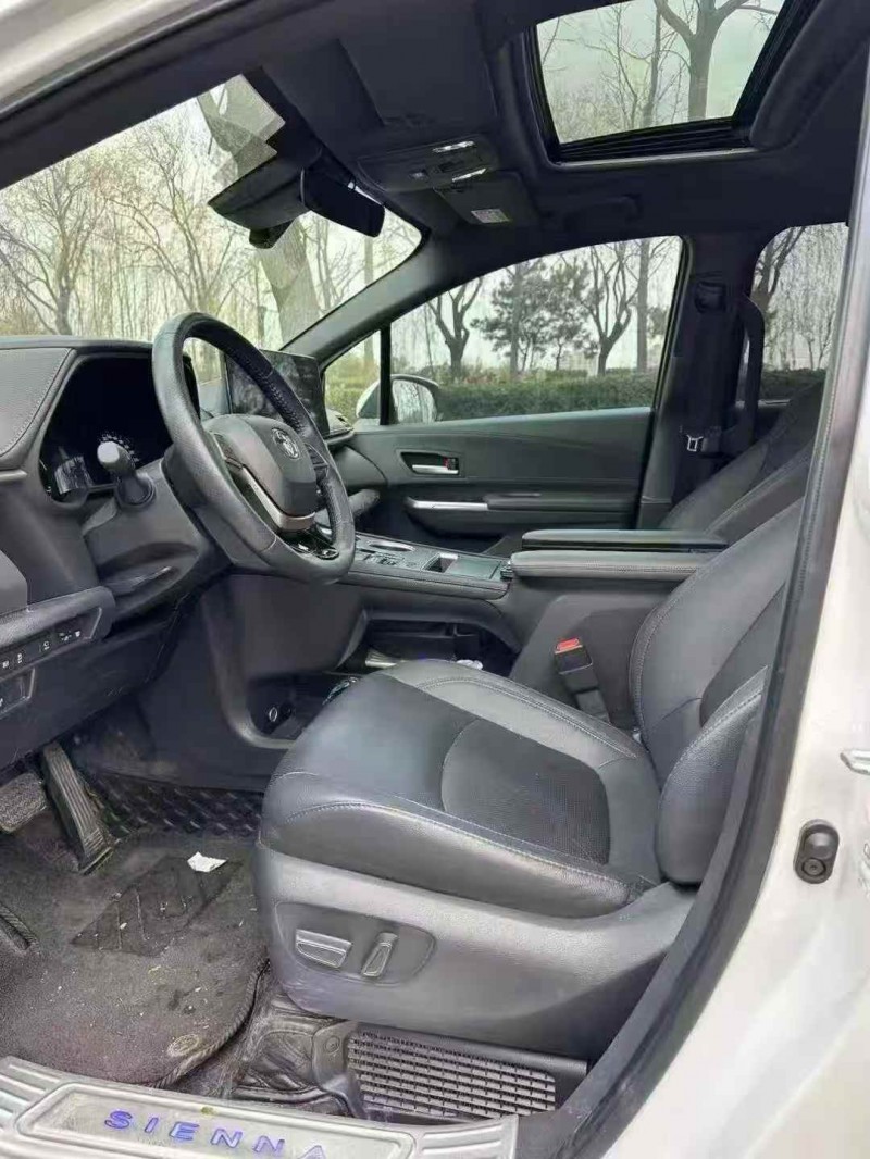 潍坊24年丰田塞纳5