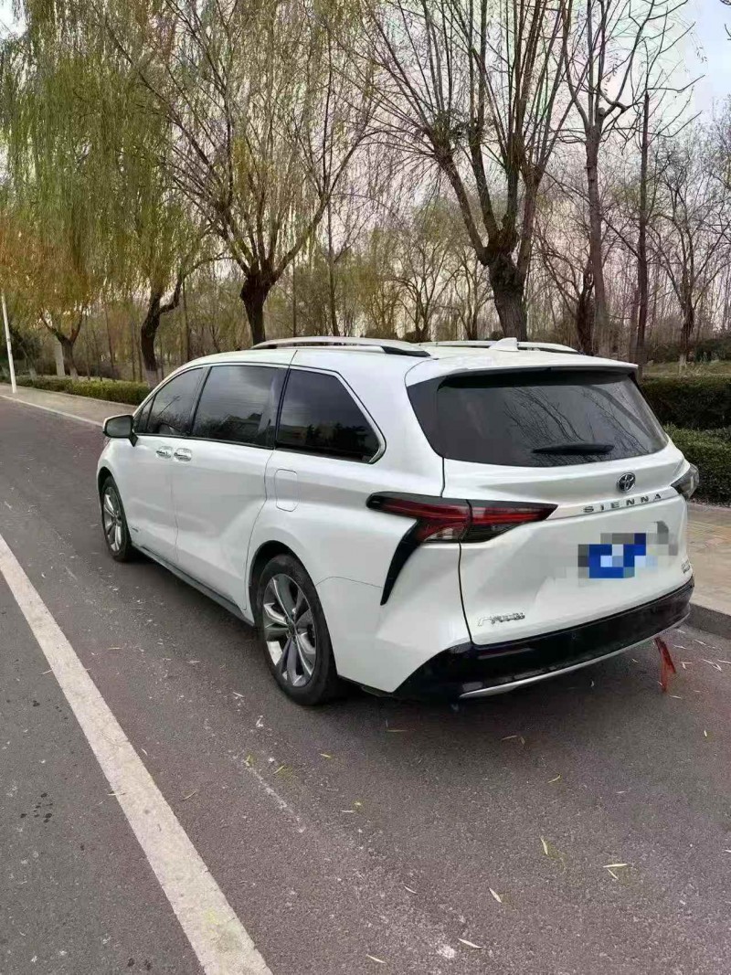 潍坊24年丰田塞纳7