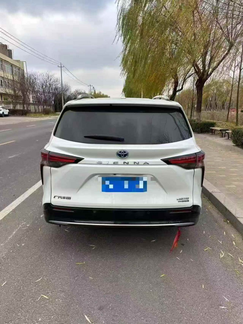 潍坊24年丰田塞纳9