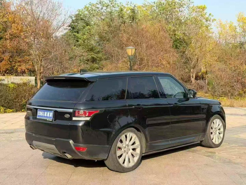 枣庄17年路虎揽胜运动7