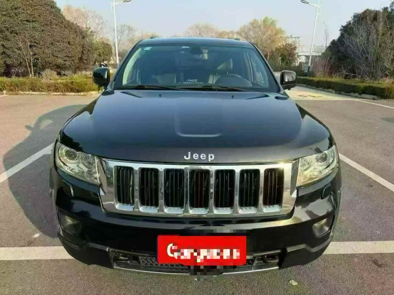 烟台12年Jeep大切诺基1
