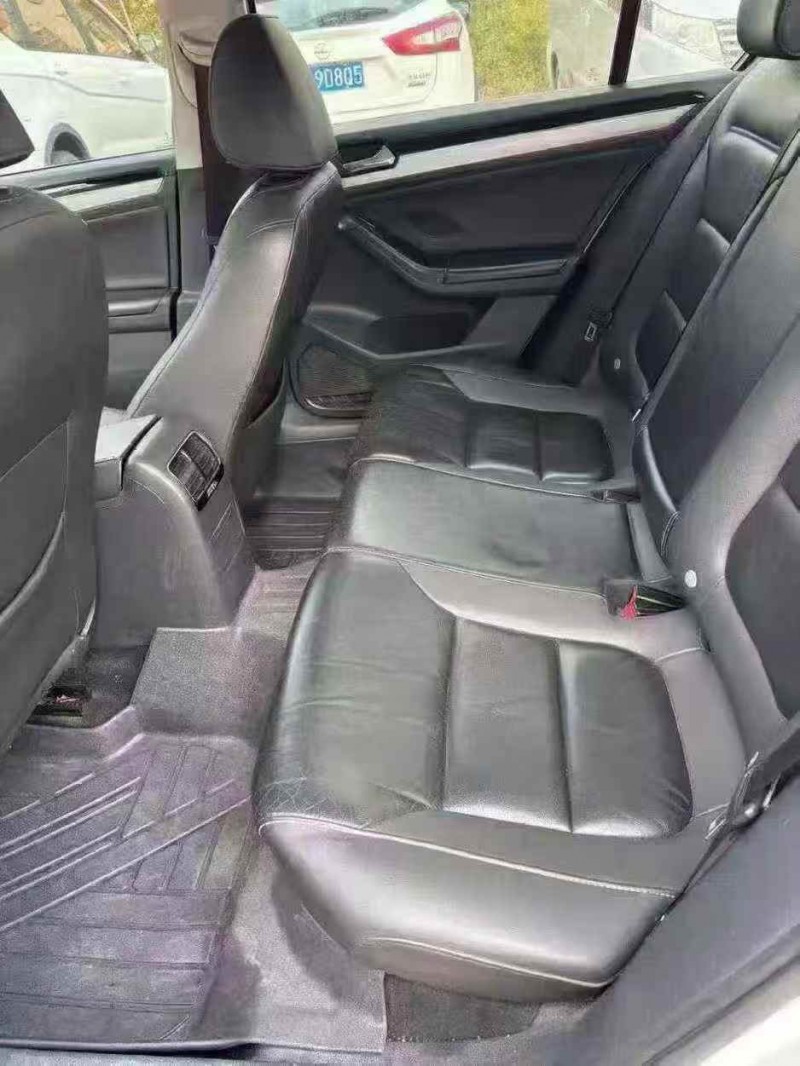 枣庄16年大众速腾5