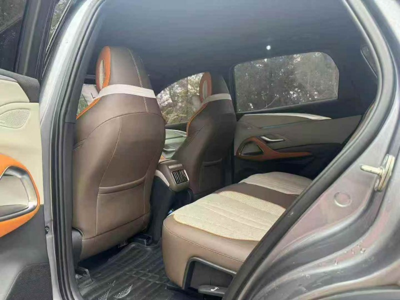 邵阳23年比亚迪宋5