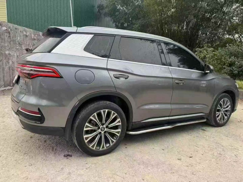 邵阳23年比亚迪宋8